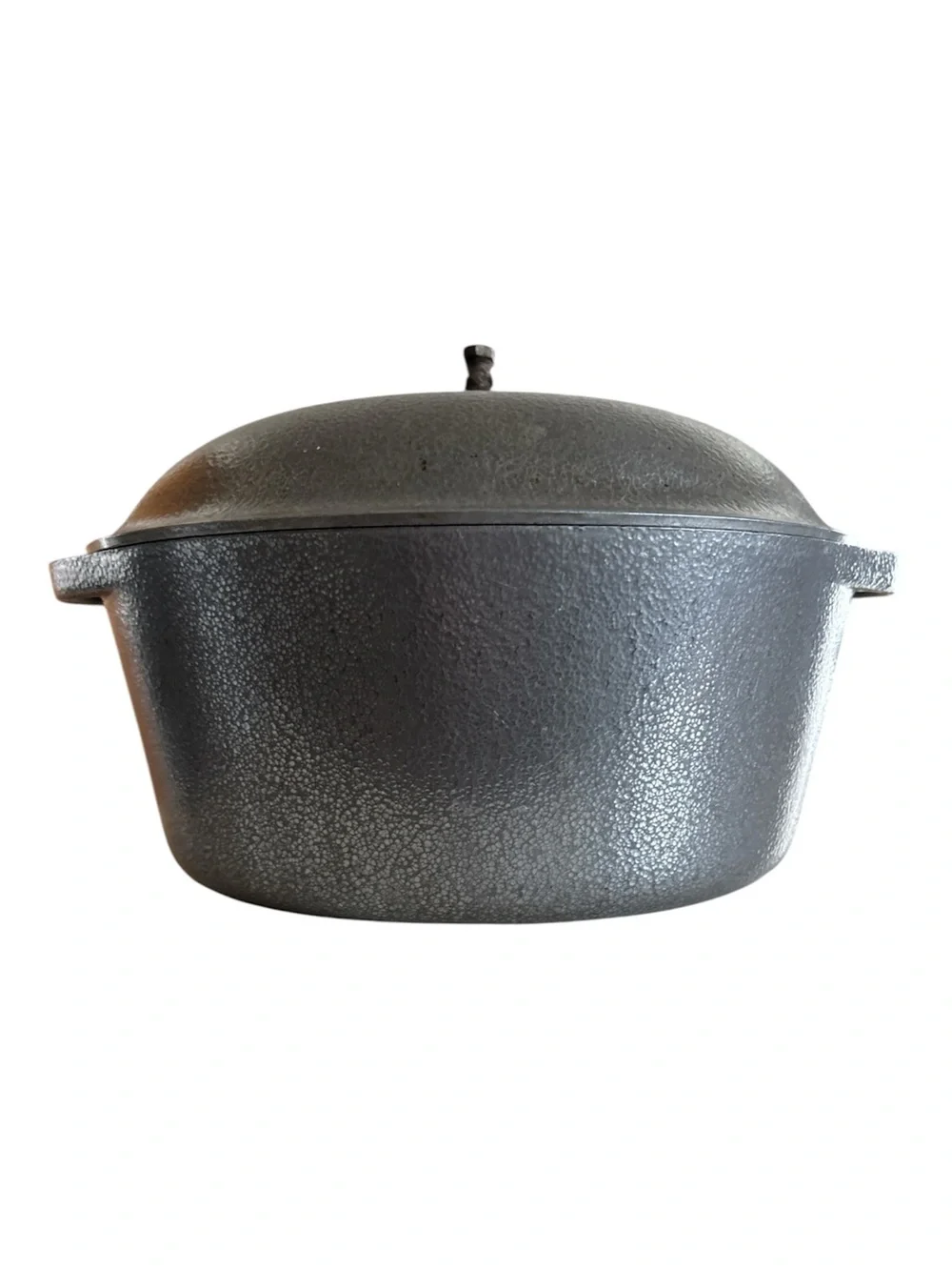 4.5 Qt Hammered Club Aluminum Dutch Oven with Lid And Steamer Insert Vintage
